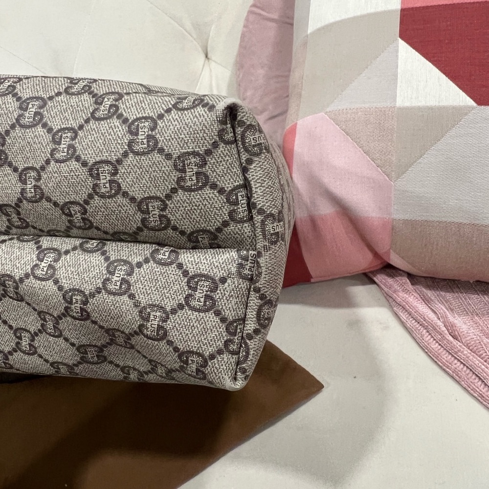 Beautiful 🤩 Gucci Large Tote Bag - Picture 11 of 15